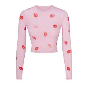 SKIMS VALENTINES SHOP Cropped Long Sleeve Cherry Blossom Lipstick Print